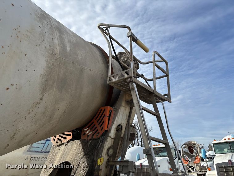 image for item FB3279 2009 Kenworth T800 ready mix truck