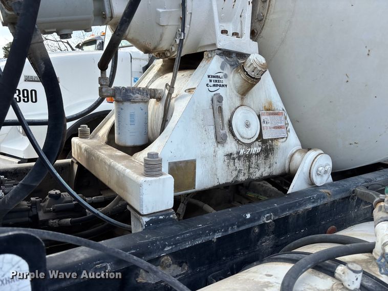 image for item FB3279 2009 Kenworth T800 ready mix truck