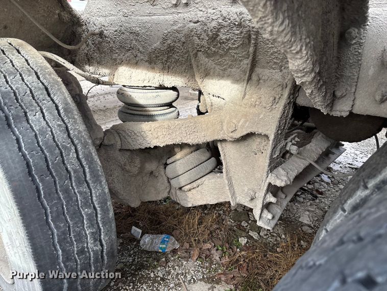 image for item FB3279 2009 Kenworth T800 ready mix truck