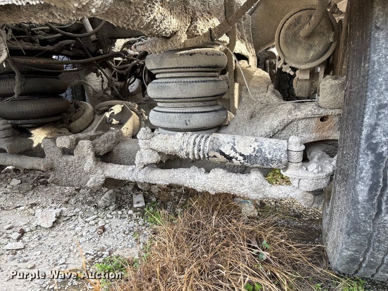 image for item FB3279 2009 Kenworth T800 ready mix truck