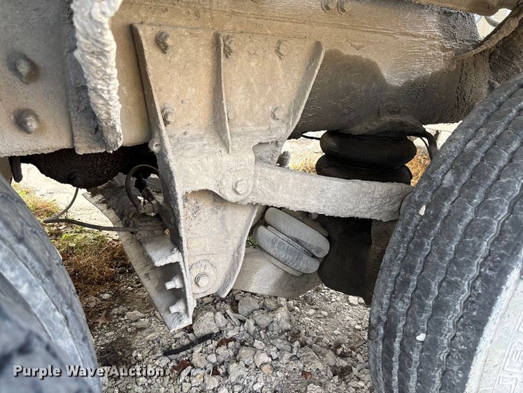 image for item FB3279 2009 Kenworth T800 ready mix truck