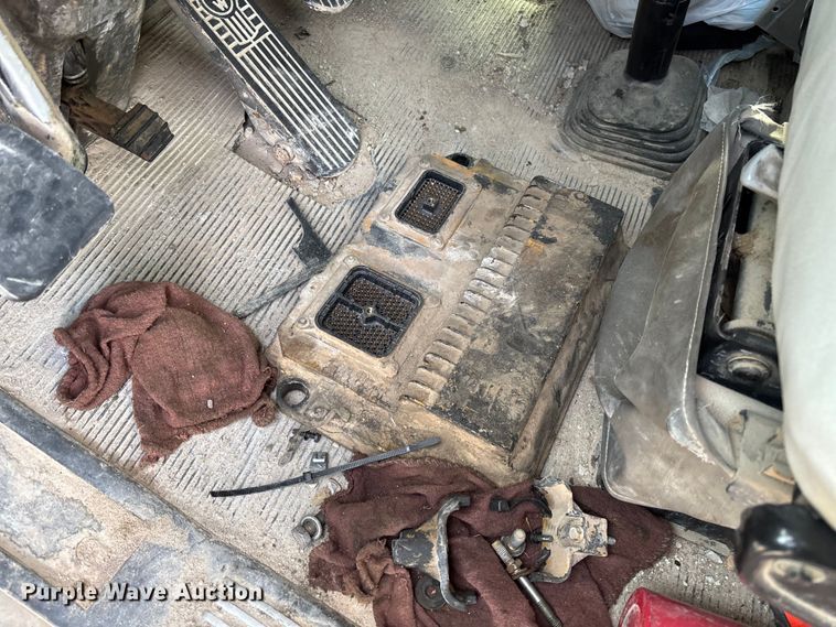 image for item FB3279 2009 Kenworth T800 ready mix truck