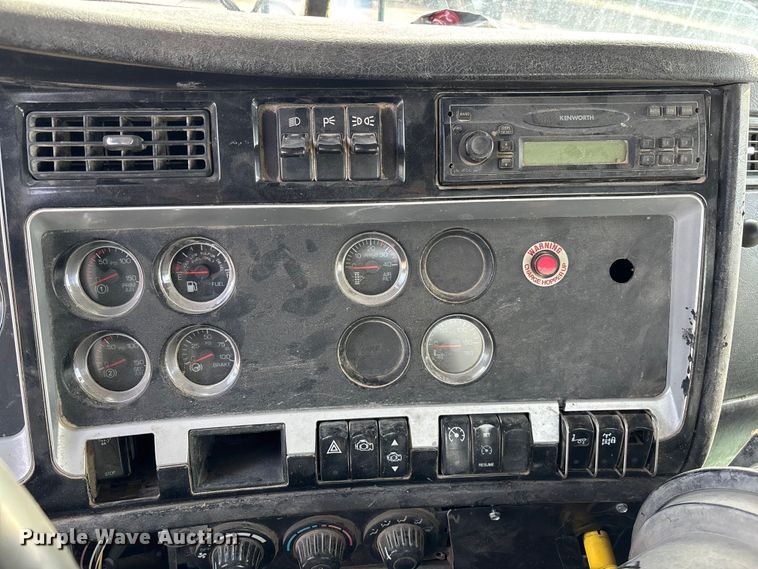 image for item FB3279 2009 Kenworth T800 ready mix truck