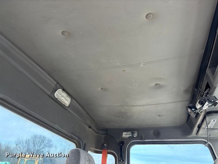 image for item FB3279 2009 Kenworth T800 ready mix truck