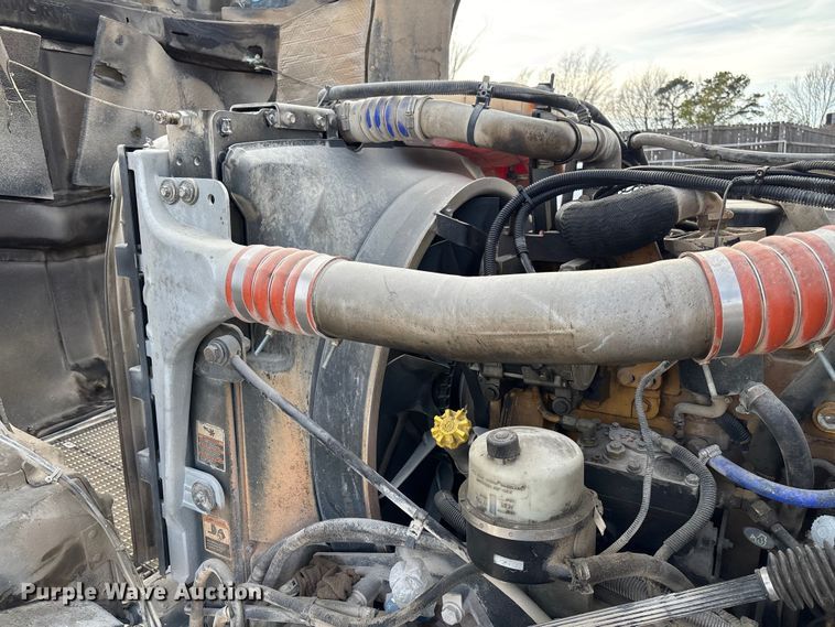 image for item FB3279 2009 Kenworth T800 ready mix truck