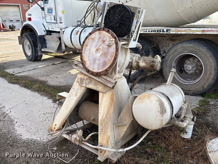 image for item FB3279 2009 Kenworth T800 ready mix truck