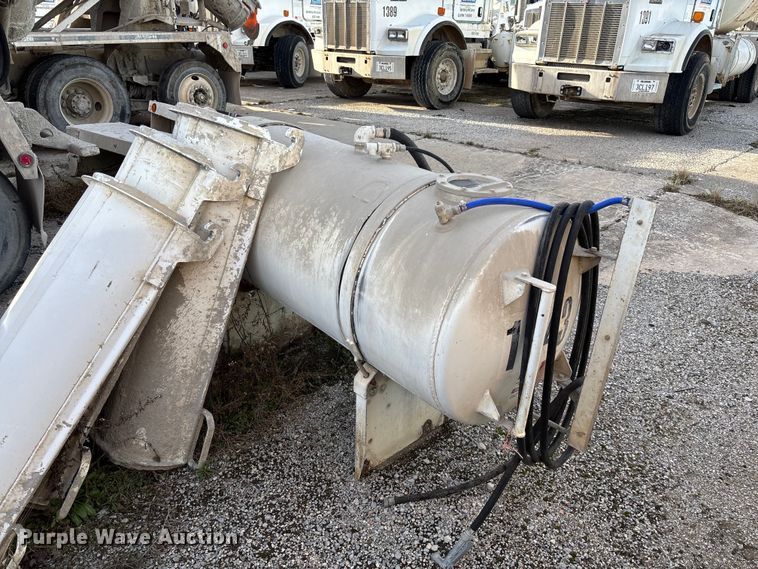 image for item FB3279 2009 Kenworth T800 ready mix truck