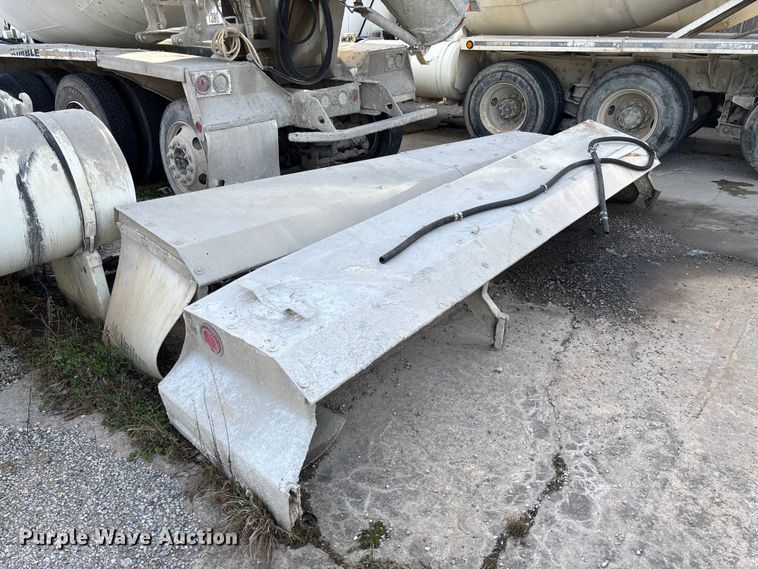 image for item FB3279 2009 Kenworth T800 ready mix truck