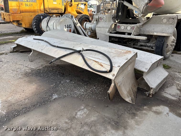 image for item FB3279 2009 Kenworth T800 ready mix truck