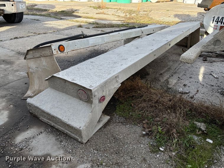 image for item FB3279 2009 Kenworth T800 ready mix truck