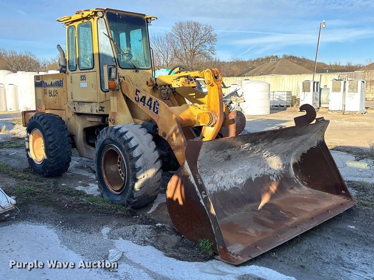 image for item FB3280 1993 John Deere 544G wheel loader
