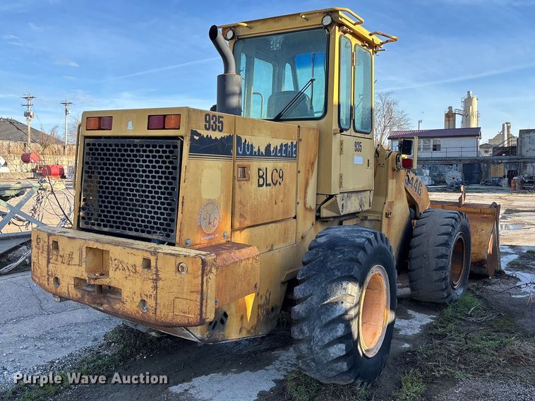 image for item FB3280 1993 John Deere 544G wheel loader