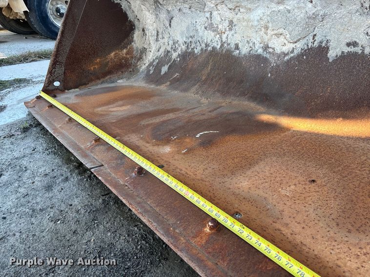 image for item FB3280 1993 John Deere 544G wheel loader