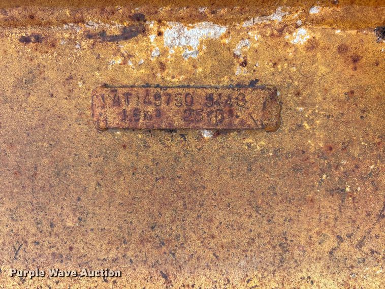 image for item FB3280 1993 John Deere 544G wheel loader