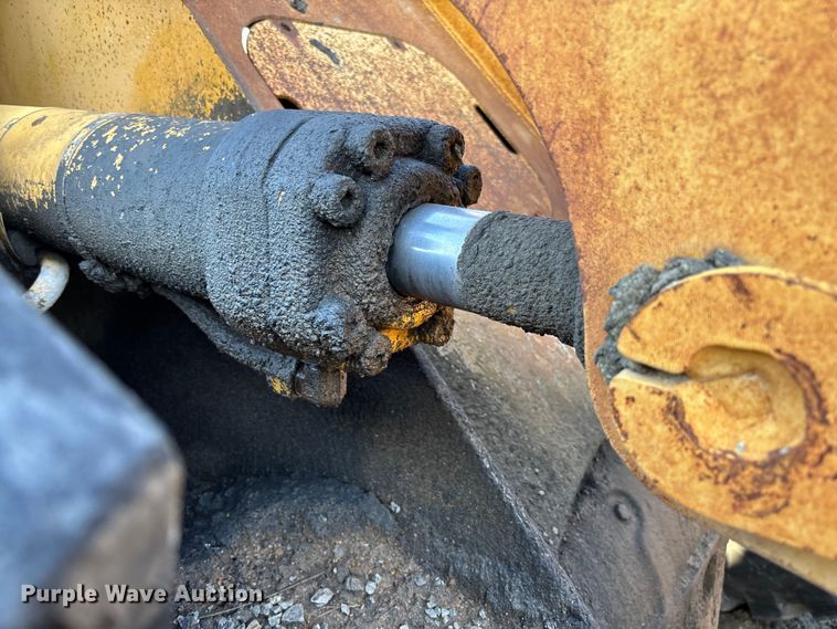 image for item FB3280 1993 John Deere 544G wheel loader