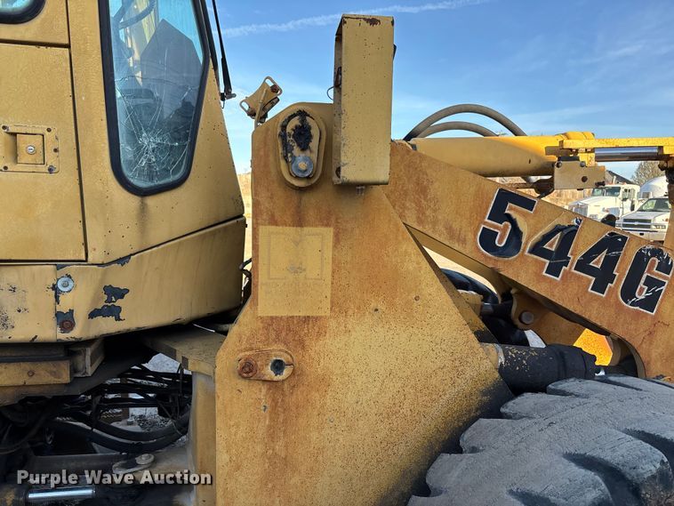 image for item FB3280 1993 John Deere 544G wheel loader