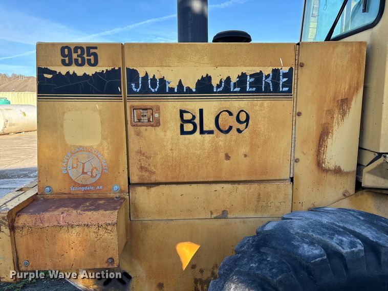 image for item FB3280 1993 John Deere 544G wheel loader