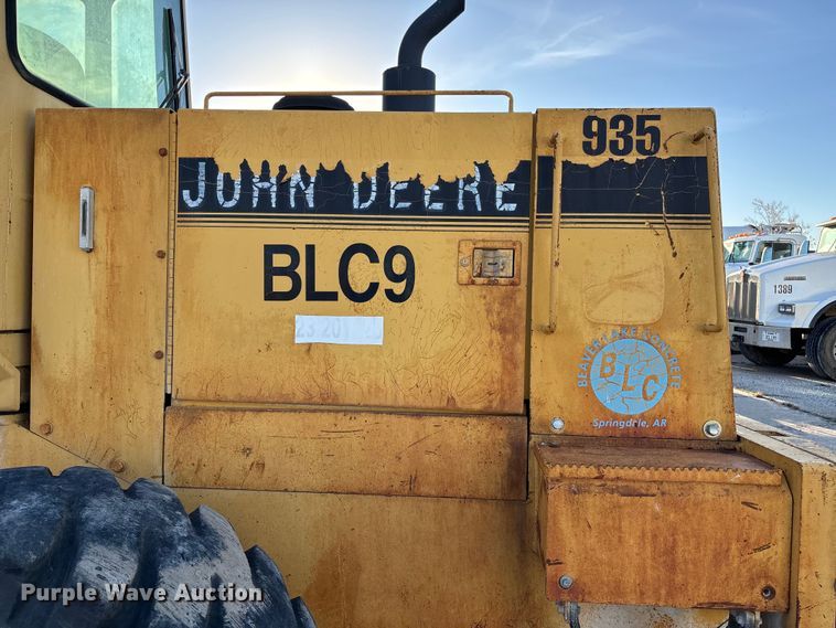 image for item FB3280 1993 John Deere 544G wheel loader