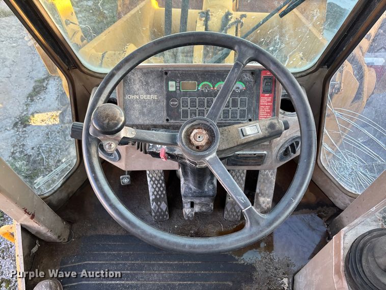 image for item FB3280 1993 John Deere 544G wheel loader