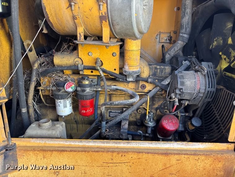 image for item FB3280 1993 John Deere 544G wheel loader