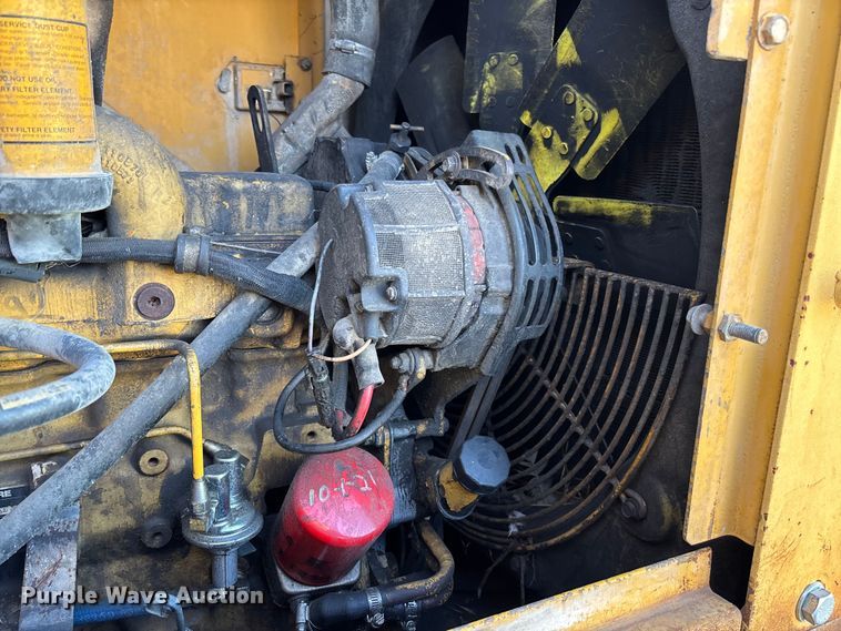 image for item FB3280 1993 John Deere 544G wheel loader