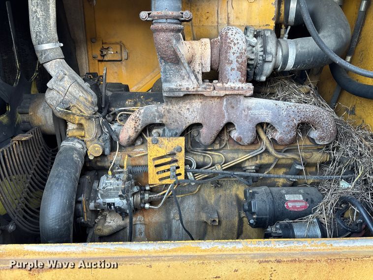 image for item FB3280 1993 John Deere 544G wheel loader