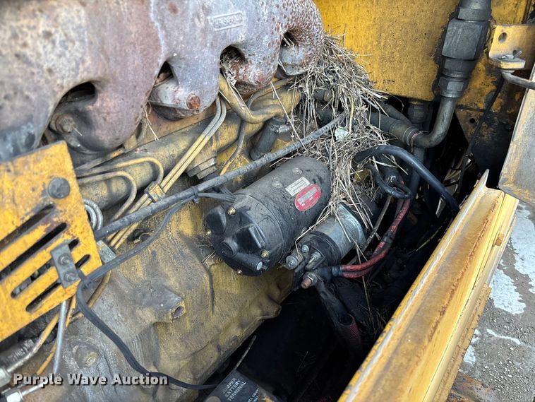 image for item FB3280 1993 John Deere 544G wheel loader