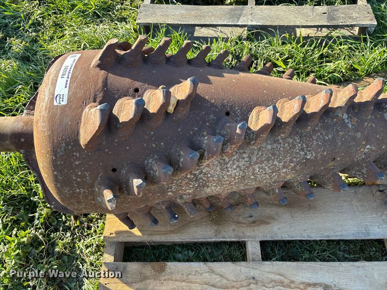 image for item FB3283 18