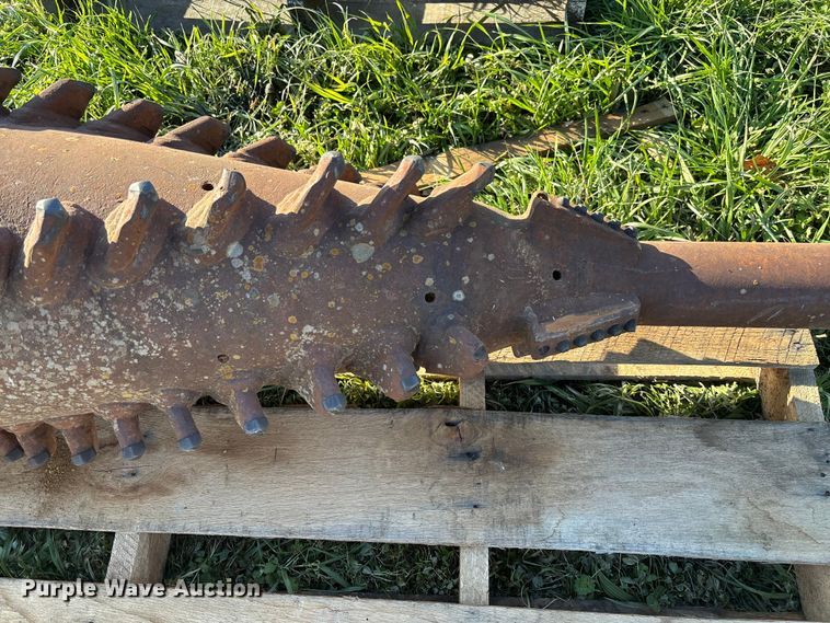 image for item FB3283 18