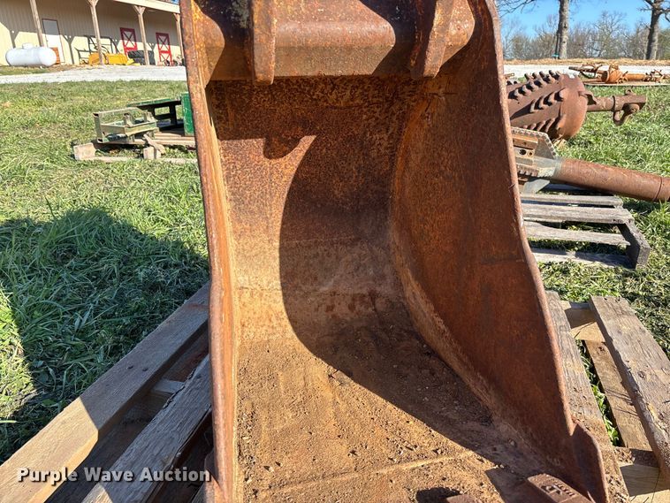 image for item FB3286 18