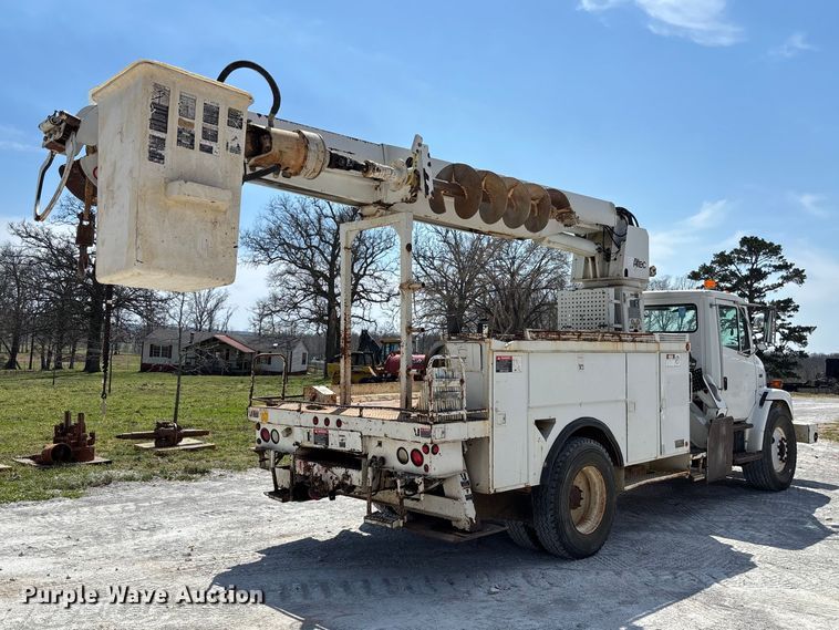 image for item FB3287 2003 Freightliner FL80 digger derrick truck