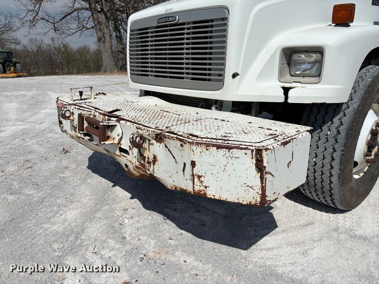 image for item FB3287 2003 Freightliner FL80 digger derrick truck