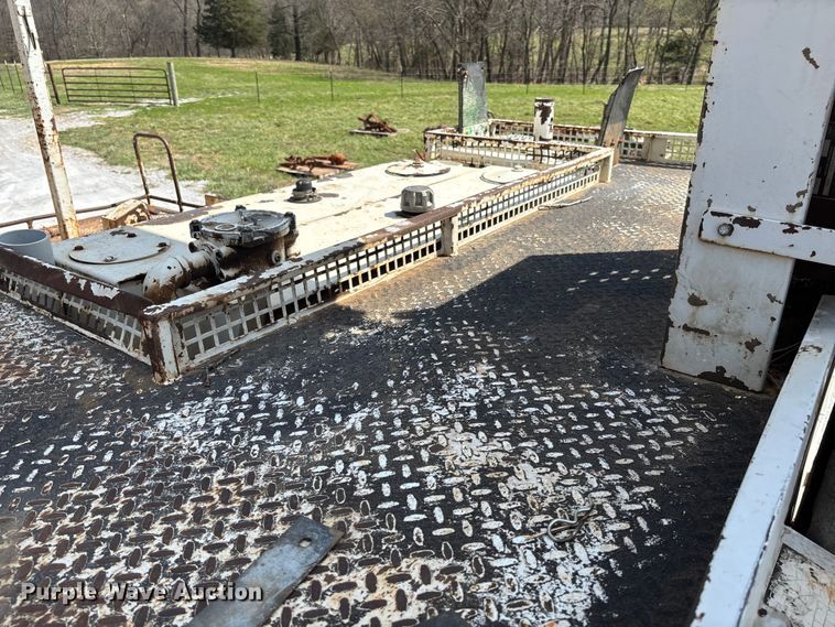 image for item FB3287 2003 Freightliner FL80 digger derrick truck