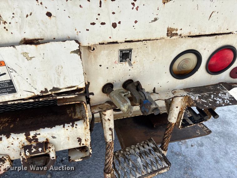 image for item FB3287 2003 Freightliner FL80 digger derrick truck