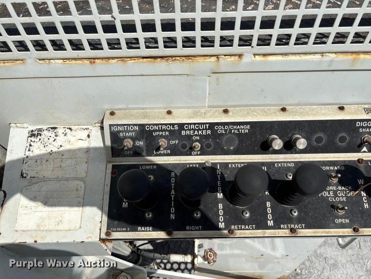 image for item FB3287 2003 Freightliner FL80 digger derrick truck