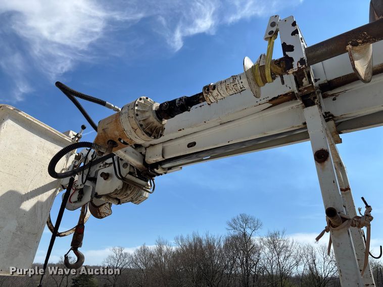 image for item FB3287 2003 Freightliner FL80 digger derrick truck