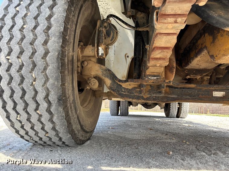 image for item FB3287 2003 Freightliner FL80 digger derrick truck