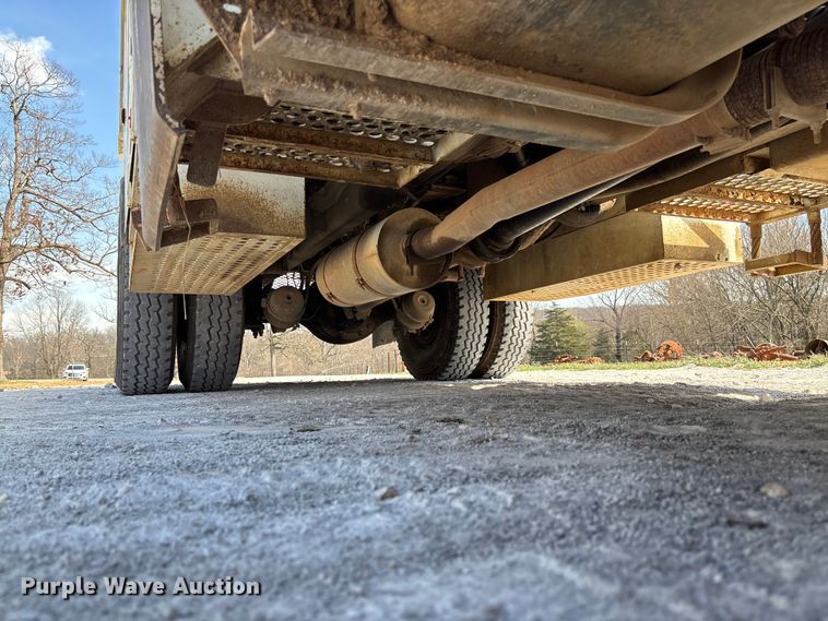 image for item FB3287 2003 Freightliner FL80 digger derrick truck