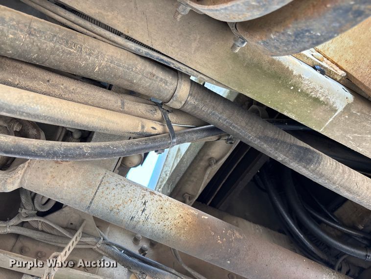 image for item FB3287 2003 Freightliner FL80 digger derrick truck