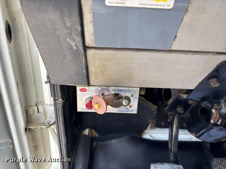 image for item FB3287 2003 Freightliner FL80 digger derrick truck