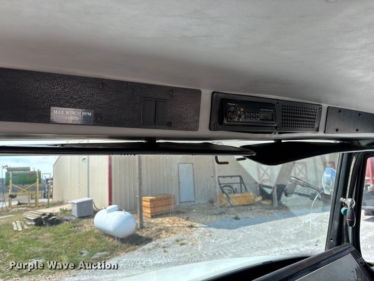 image for item FB3287 2003 Freightliner FL80 digger derrick truck