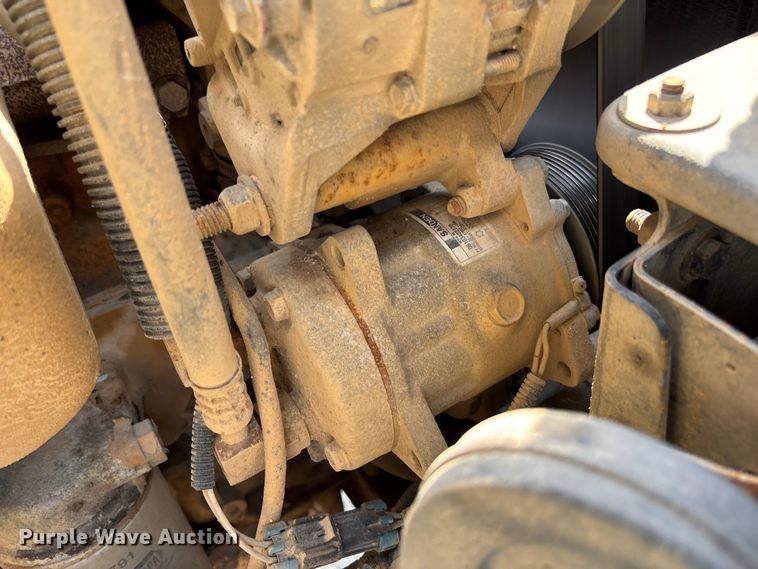 image for item FB3287 2003 Freightliner FL80 digger derrick truck