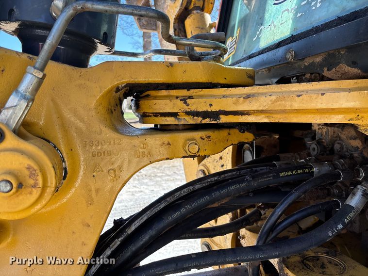 image for item FB3290 2017 John Deere 310SL HL backhoe