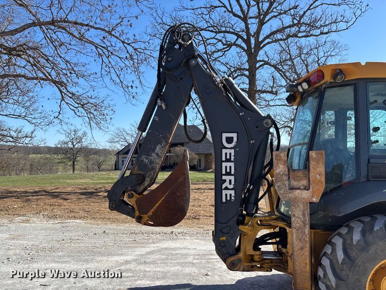 image for item FB3290 2017 John Deere 310SL HL backhoe