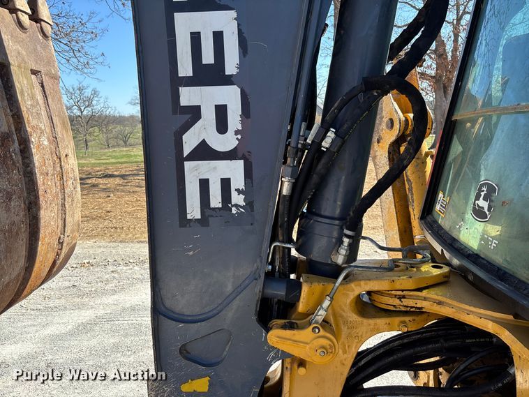 image for item FB3290 2017 John Deere 310SL HL backhoe