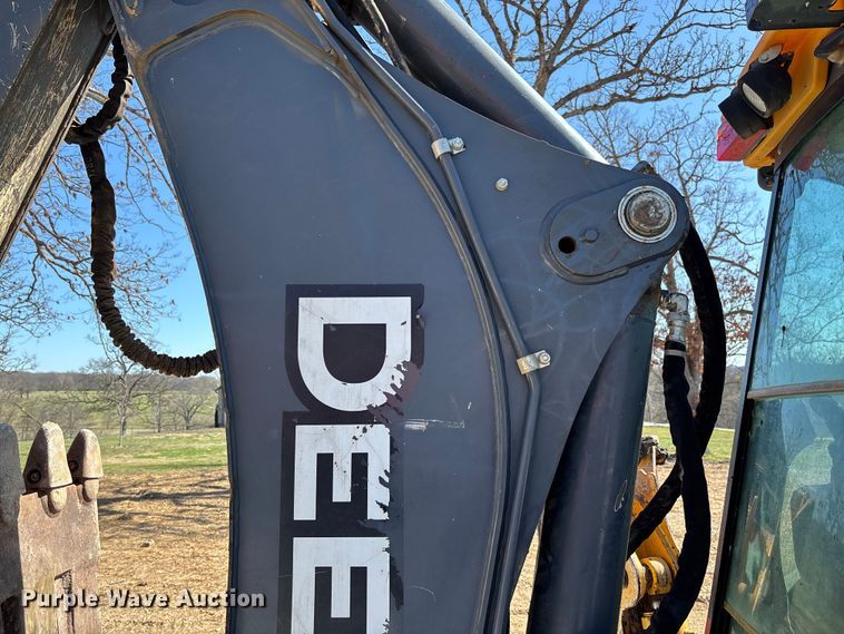 image for item FB3290 2017 John Deere 310SL HL backhoe