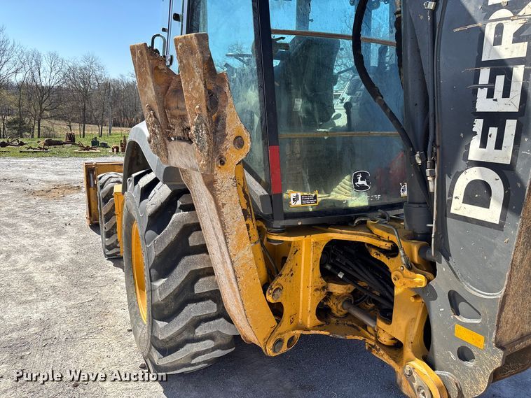 image for item FB3290 2017 John Deere 310SL HL backhoe
