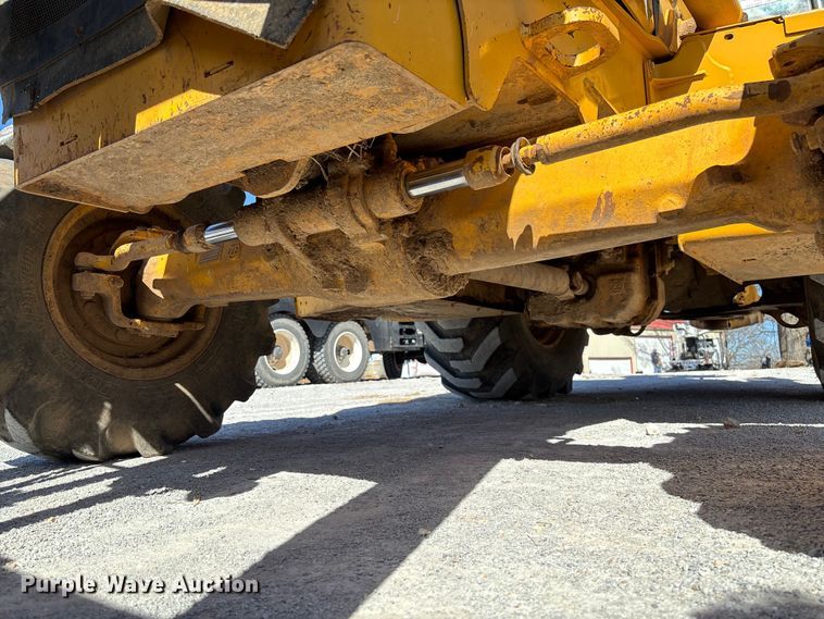 image for item FB3290 2017 John Deere 310SL HL backhoe