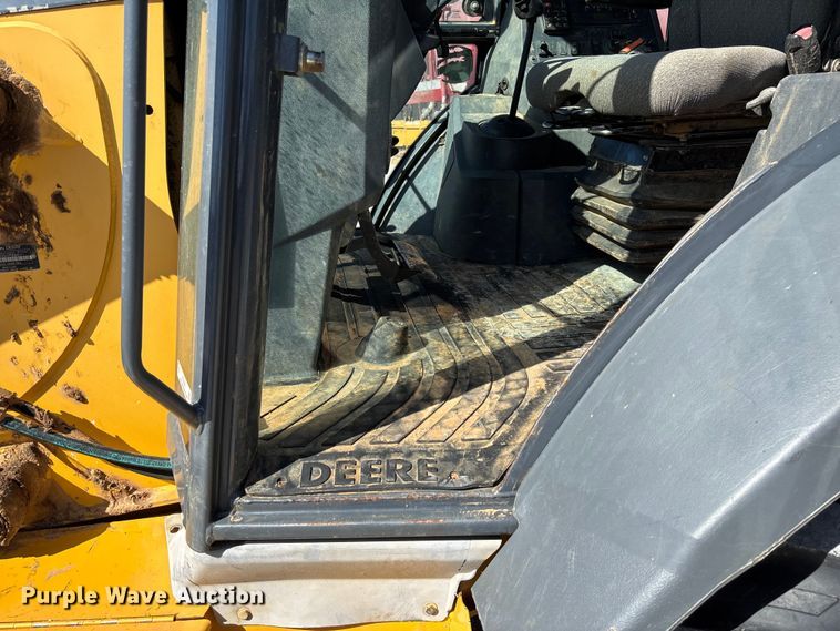 image for item FB3290 2017 John Deere 310SL HL backhoe