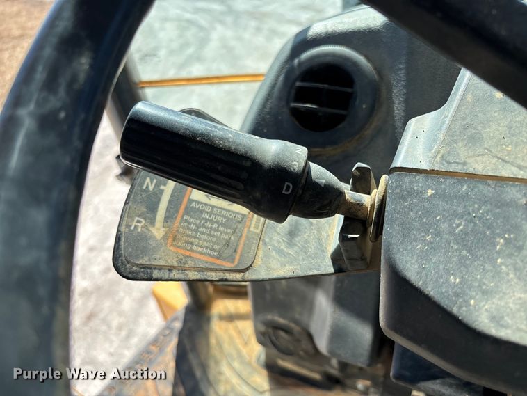 image for item FB3290 2017 John Deere 310SL HL backhoe